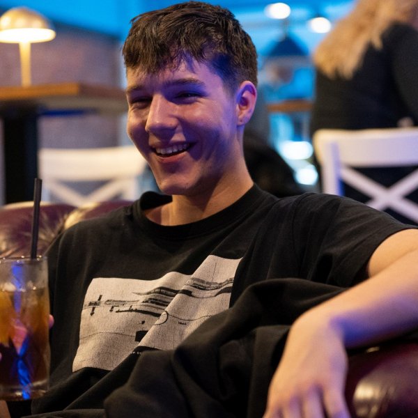 Akusztik est, 2024. november