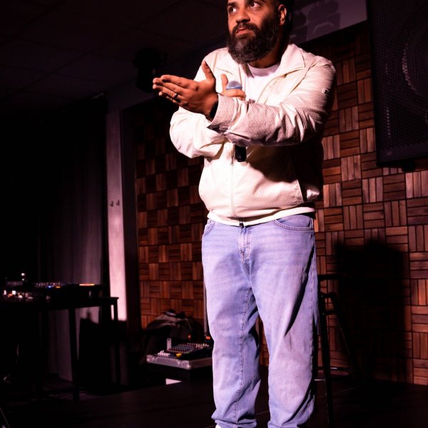 Lakatos László önálló estje